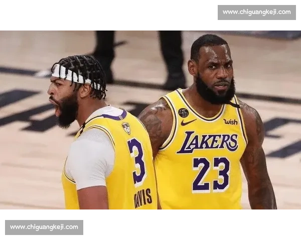 NBA总决赛热火对决湖人巅峰之战全程直播精彩呈现今夜不容错过视觉盛宴